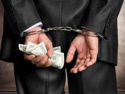 Gurnee, IL drug crime defense attorney for white collar crimes